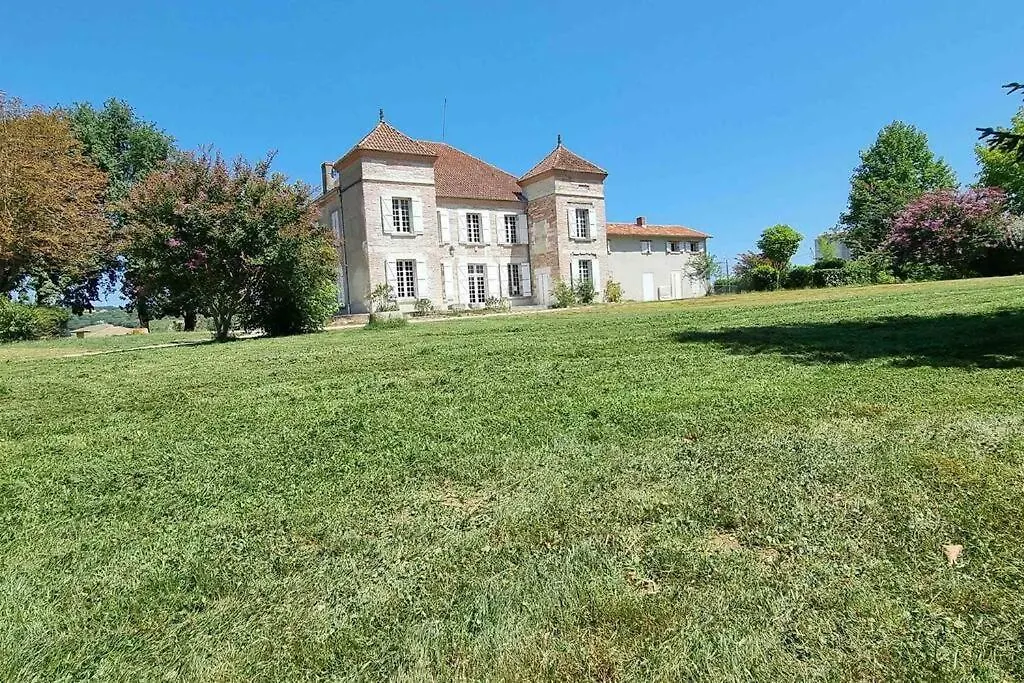 Chateau D'Issandou Golfech